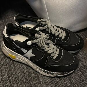 Golden goose “running sneakers” very good condition black